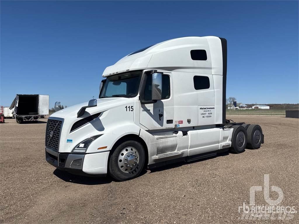 Volvo VNL760 Conventional Trucks / Tractor Trucks