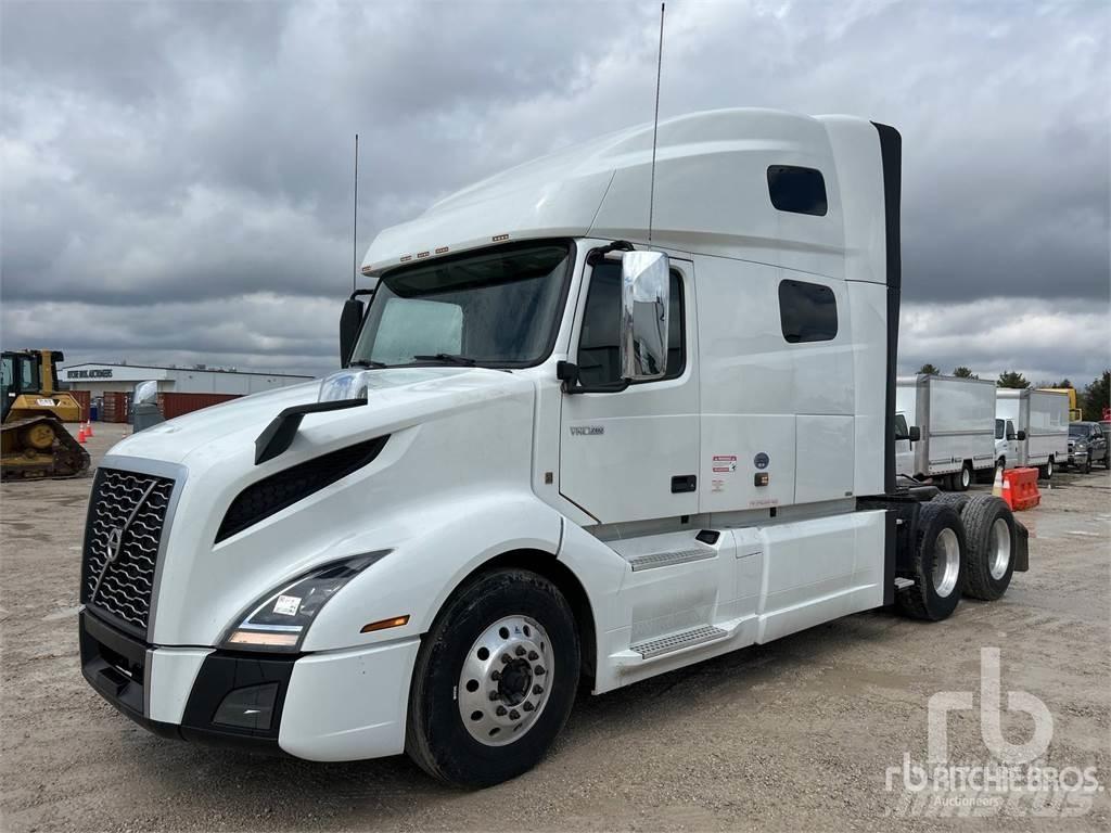 Volvo VNL760 Conventional Trucks / Tractor Trucks