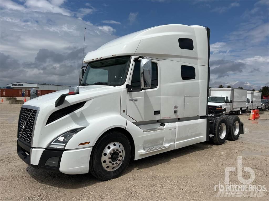 Volvo VNL760 Conventional Trucks / Tractor Trucks