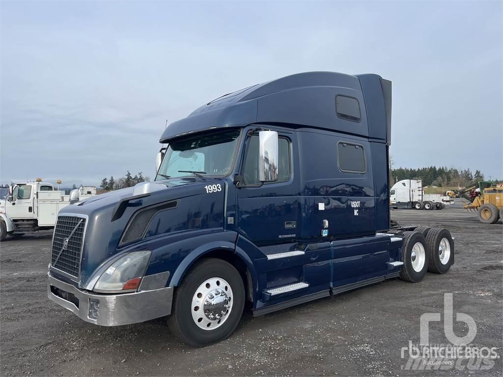 Volvo VNL780 Conventional Trucks / Tractor Trucks