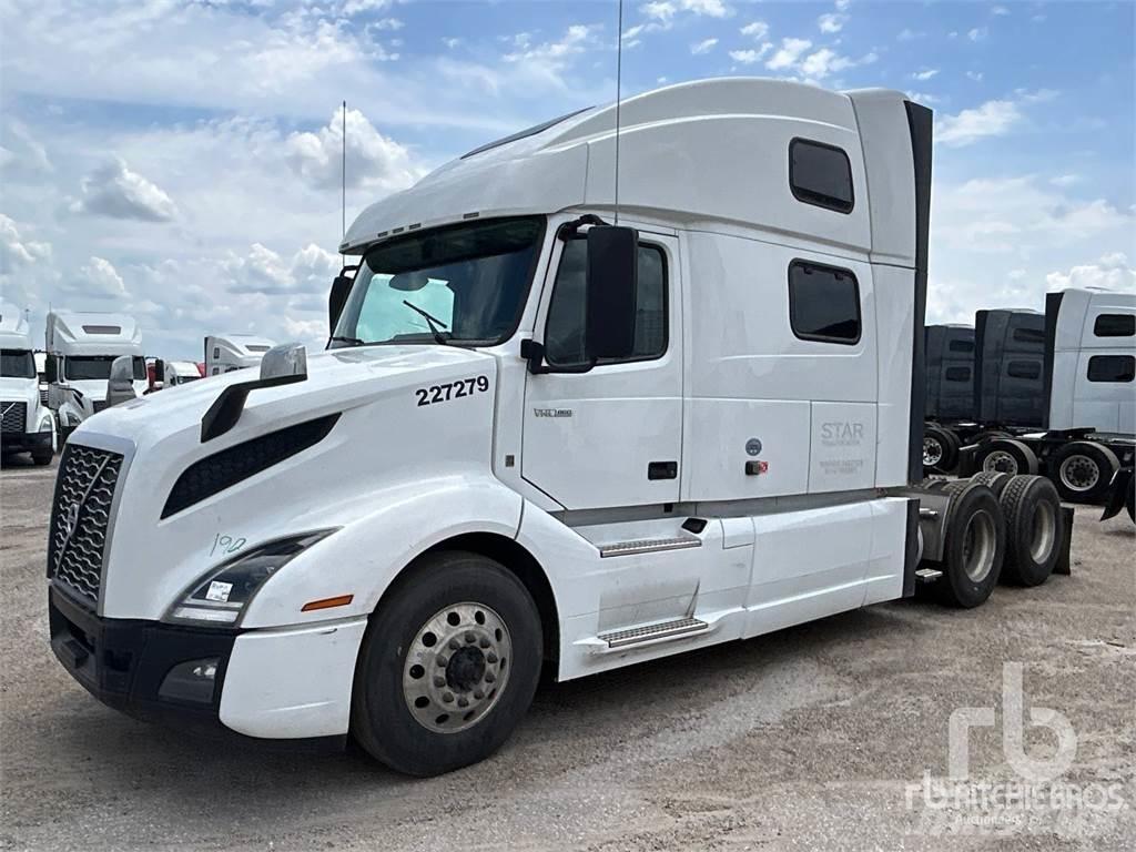 Volvo VNL860 Conventional Trucks / Tractor Trucks