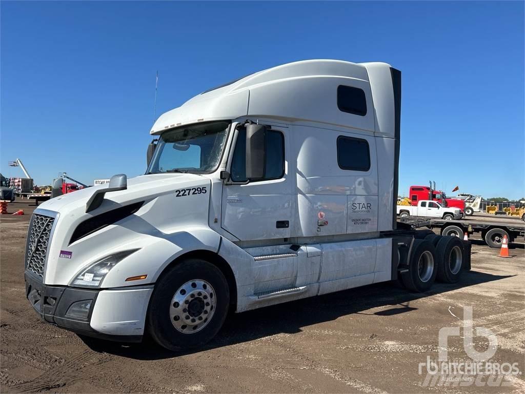 Volvo VNL860 Conventional Trucks / Tractor Trucks