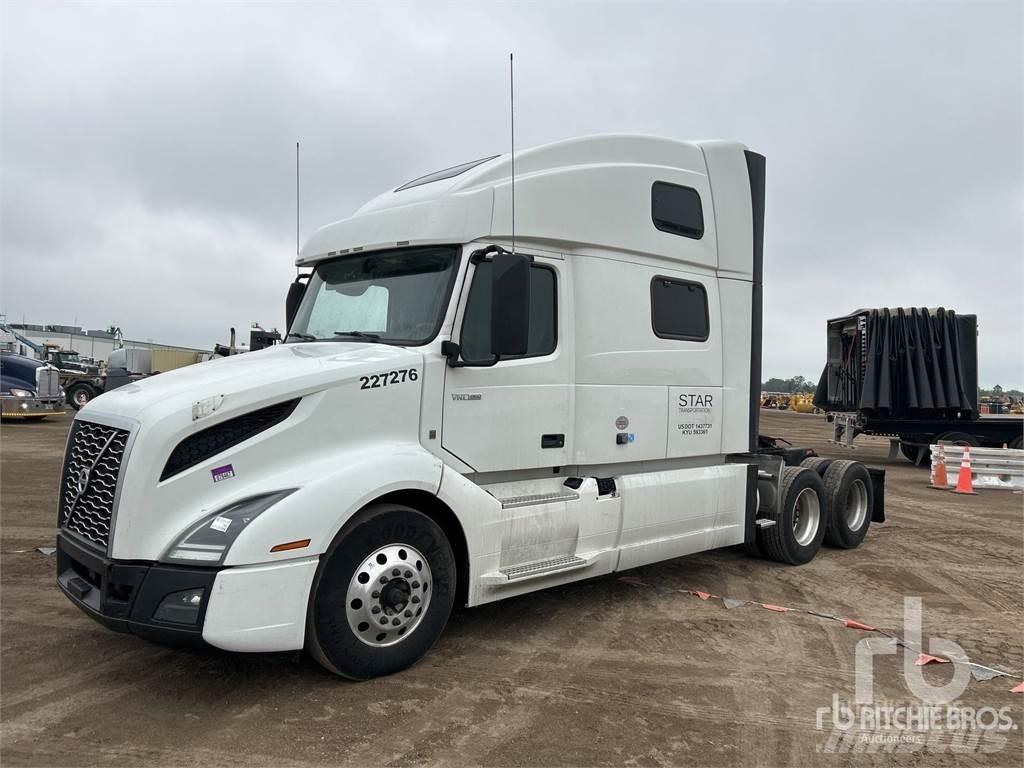 Volvo VNL860 Conventional Trucks / Tractor Trucks
