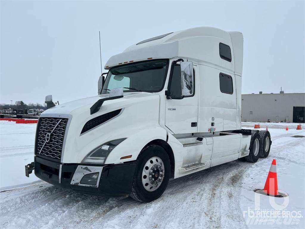 Volvo VNL860 Conventional Trucks / Tractor Trucks