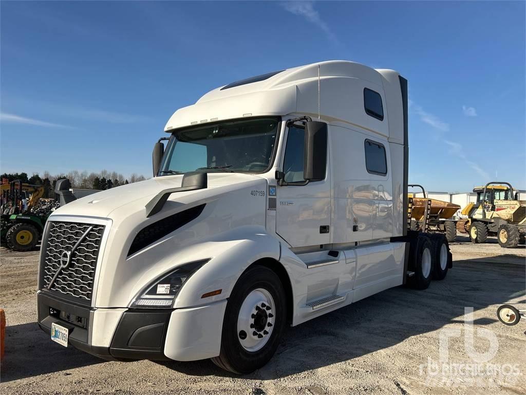 Volvo VNL860 Conventional Trucks / Tractor Trucks