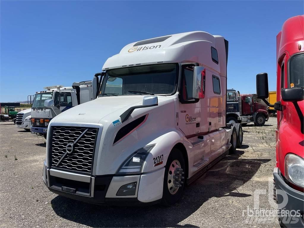 Volvo VNL860 Conventional Trucks / Tractor Trucks