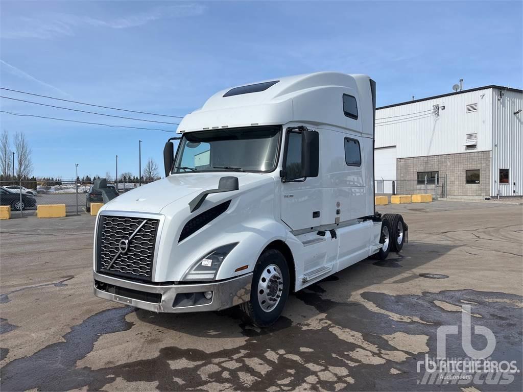 Volvo VNL860 Conventional Trucks / Tractor Trucks