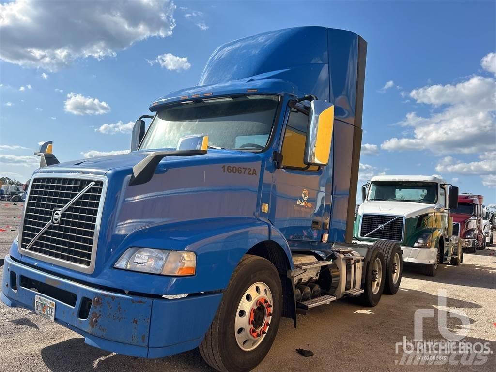 Volvo VNM200 Conventional Trucks / Tractor Trucks