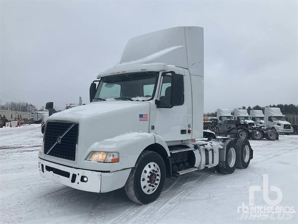 Volvo VNM300 Conventional Trucks / Tractor Trucks