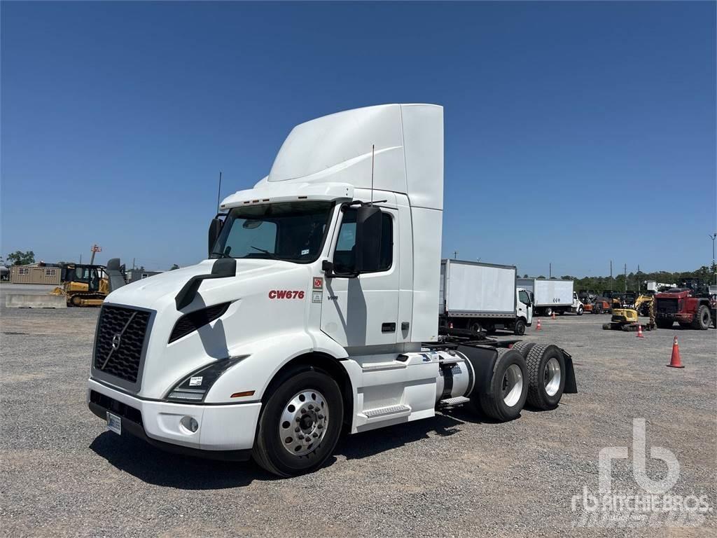Volvo VNR64300 Conventional Trucks / Tractor Trucks