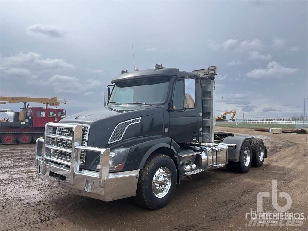 Volvo VNX Conventional Trucks / Tractor Trucks