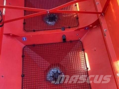 Kuhn 40.1 EMC Sprayer Fertilizers