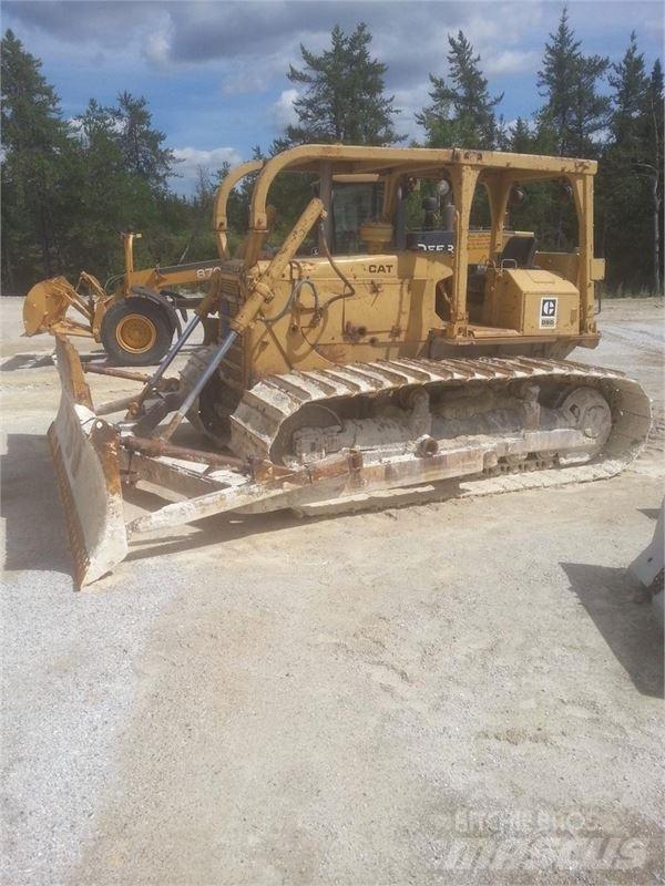 CAT D6D LGP Crawler dozers