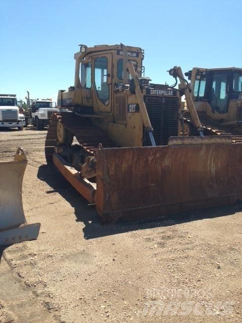 CAT D6H Crawler dozers