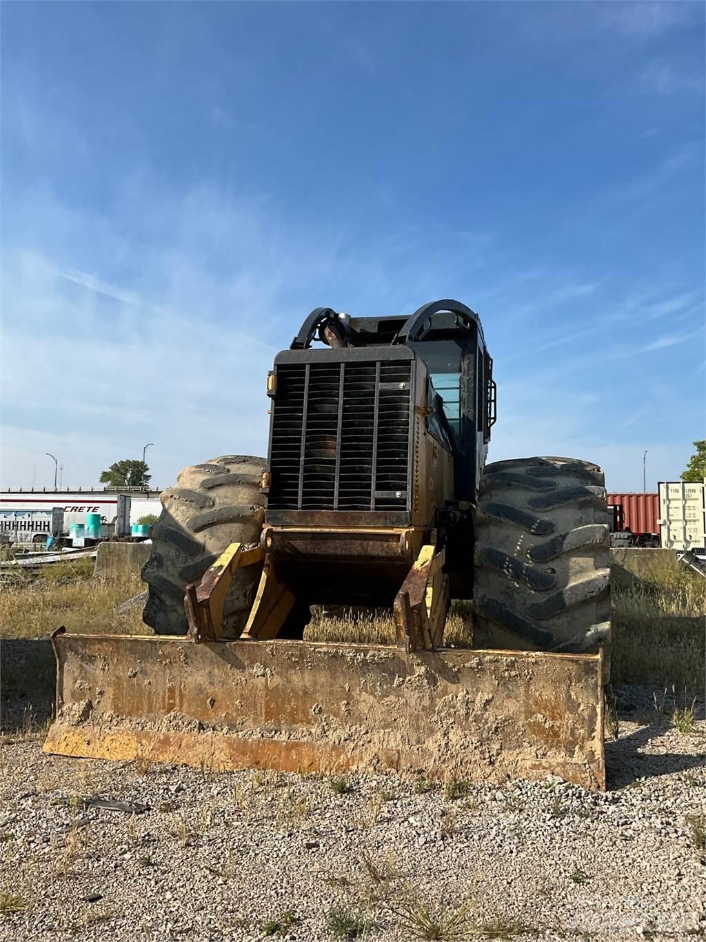CAT 545C Skidders