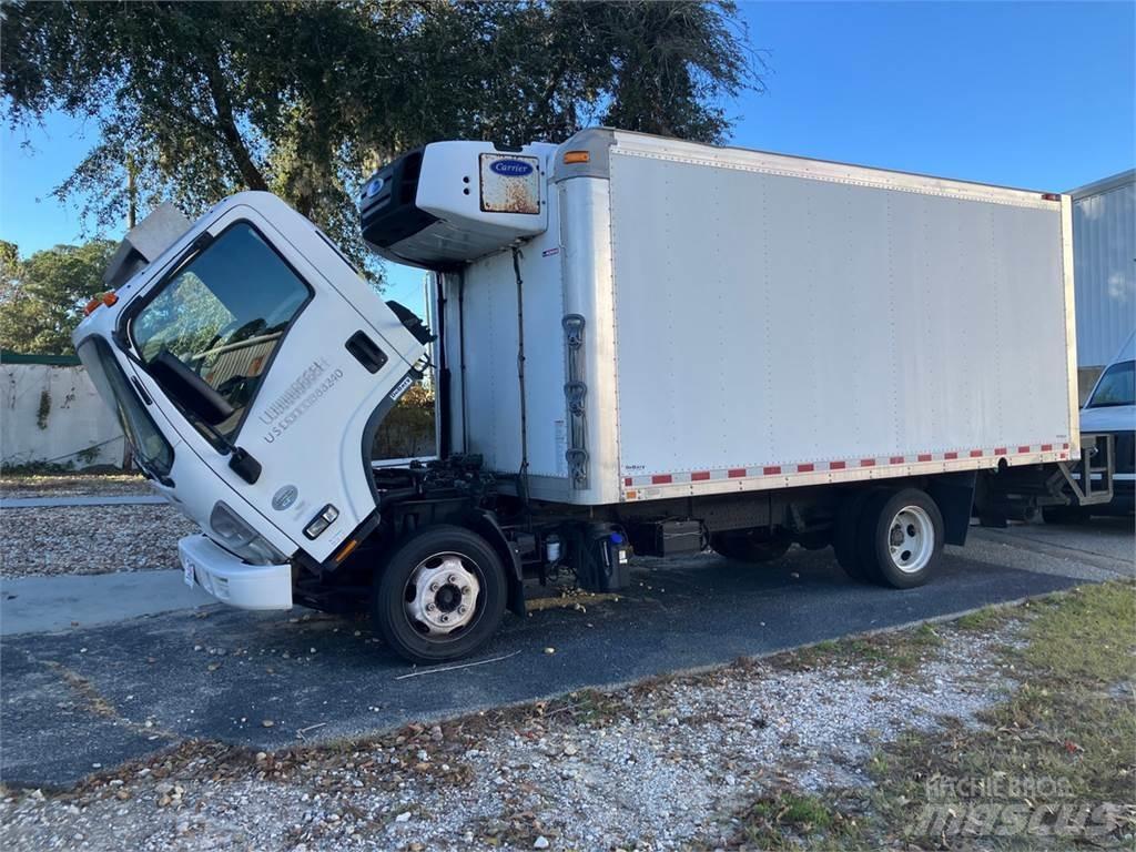 Isuzu NPR Box trucks