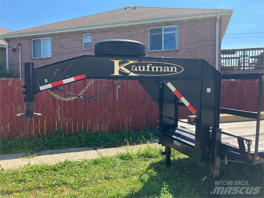 Kaufman  Flatbed Trailers
