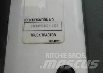 Kenworth T680 Conventional Trucks / Tractor Trucks
