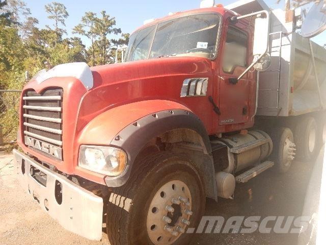 Mack GU713 Dump Trucks