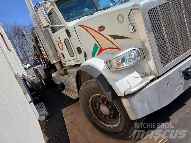 Peterbilt 367 Other Trucks