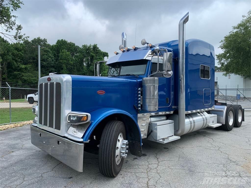 Peterbilt 389 Conventional Trucks / Tractor Trucks