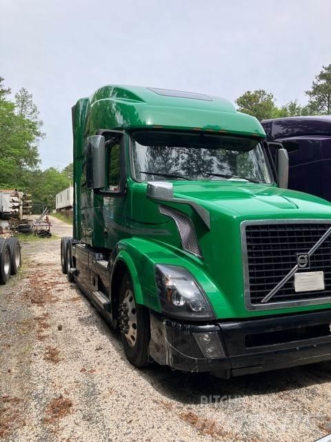 Volvo T780 Conventional Trucks / Tractor Trucks