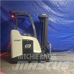 Crown RC5530-30 Electric Forklifts
