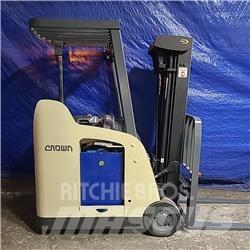 Crown RC5530C-30 Electric Forklifts