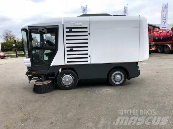 Ravo 540 STH Sweepers