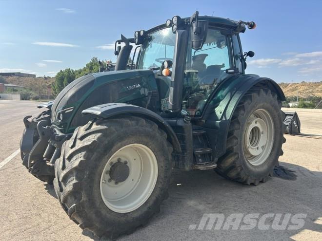 Valtra N154 E Tractors