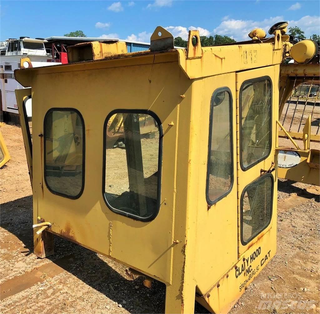 CAT 980C Forestry Cabin