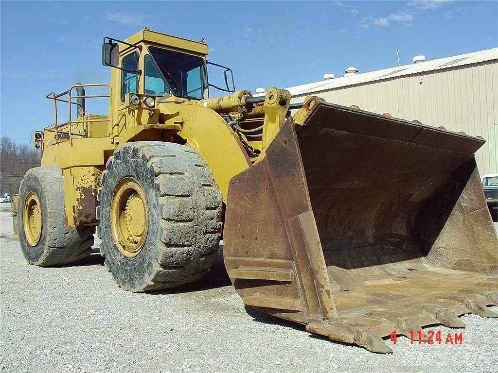 CAT 988B Wheel Loaders