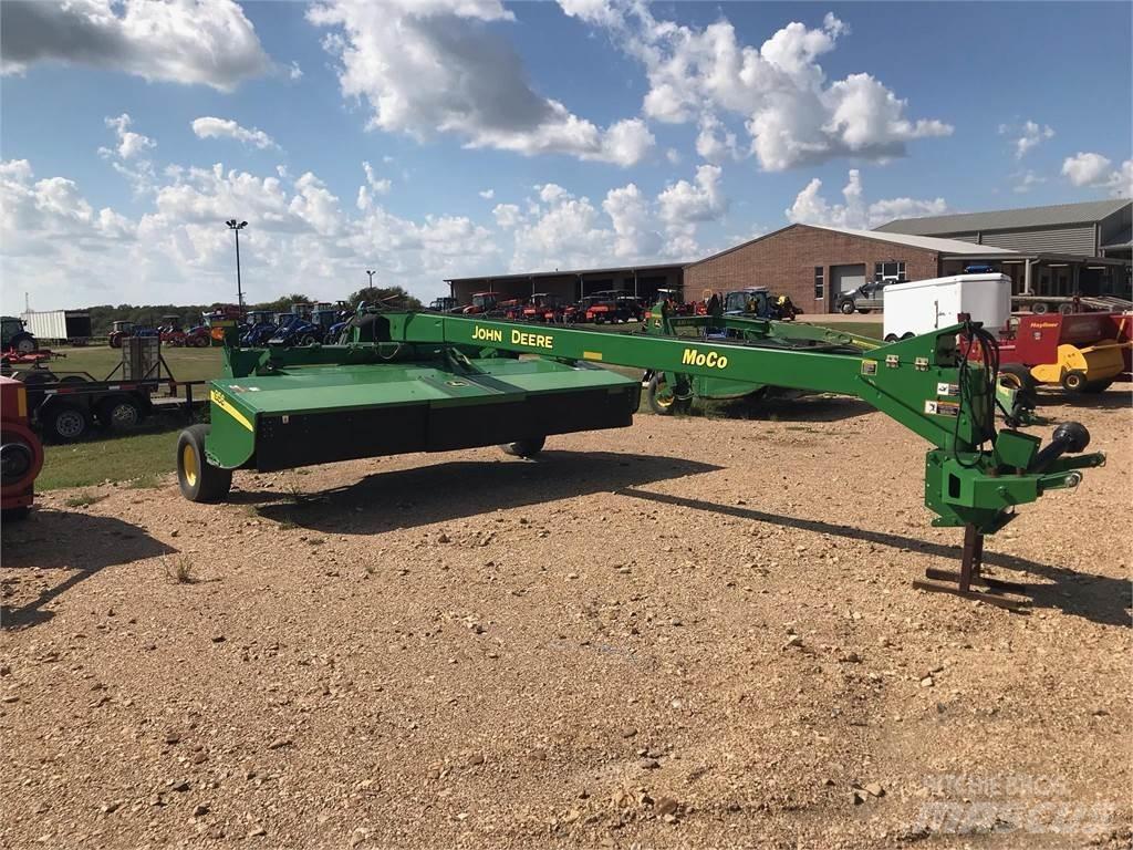 John Deere 956 Swathers \ Windrowers