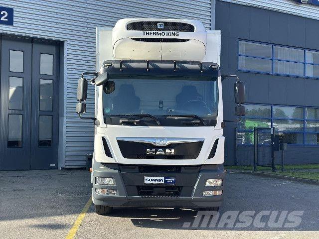MAN TGM 18.290 Reefer Trucks