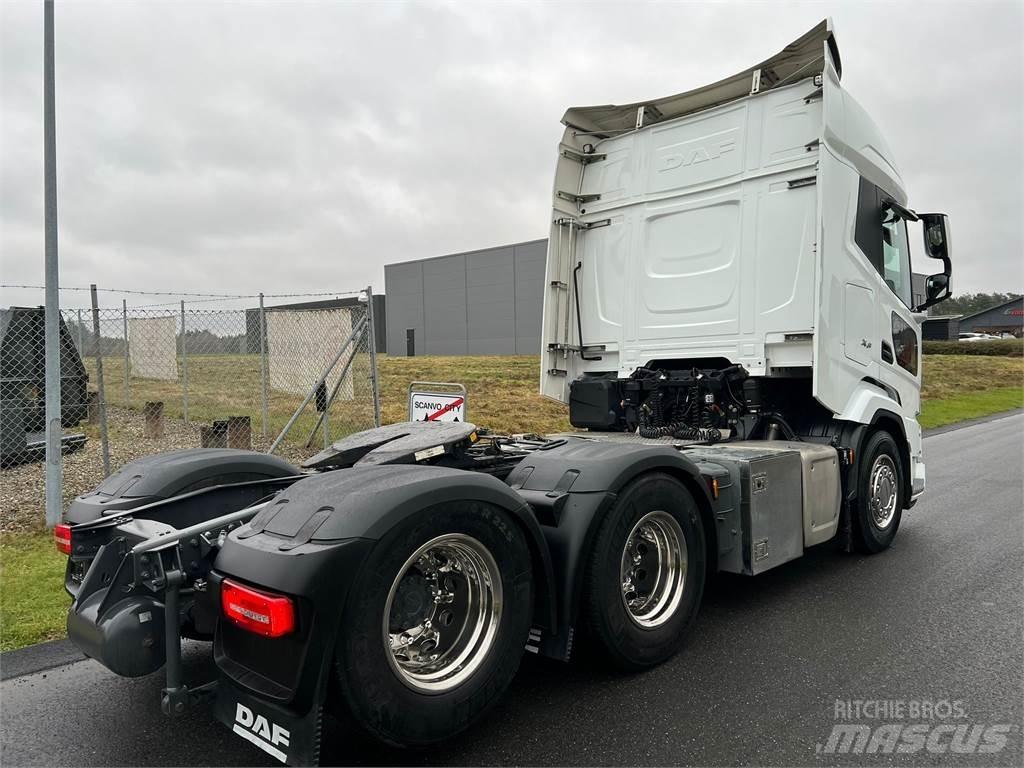 DAF XF530 FTS 6x2 Conventional Trucks / Tractor Trucks