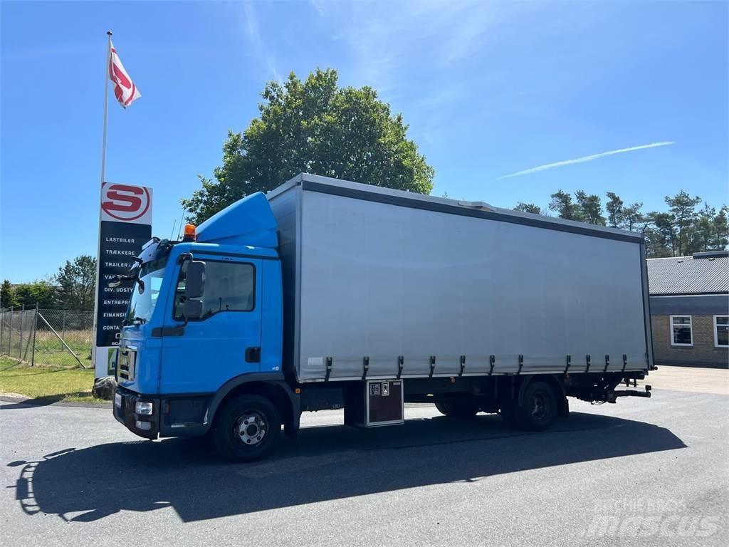 MAN TGL 12-220 BL Curtain Side Trucks