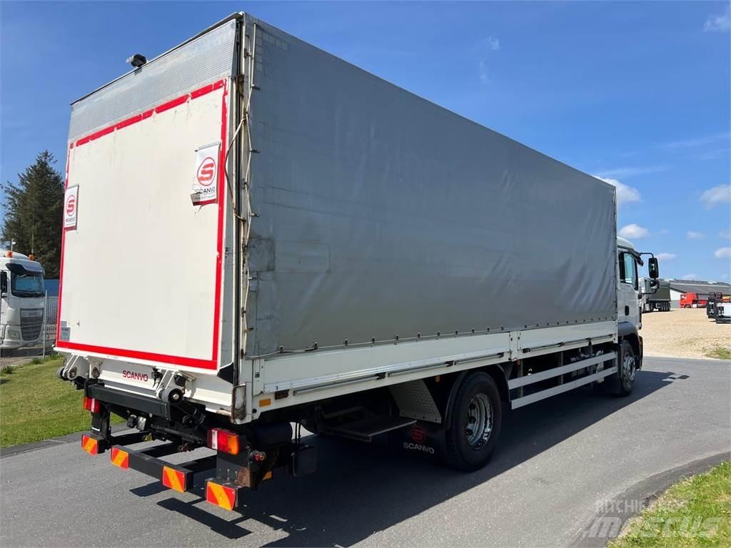 MAN TGM 18-340 BL Curtain Side Trucks