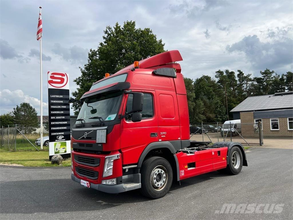 Volvo FM370 Conventional Trucks / Tractor Trucks