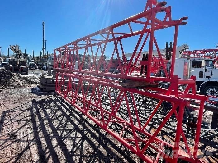 Liebherr  Booms and dippers
