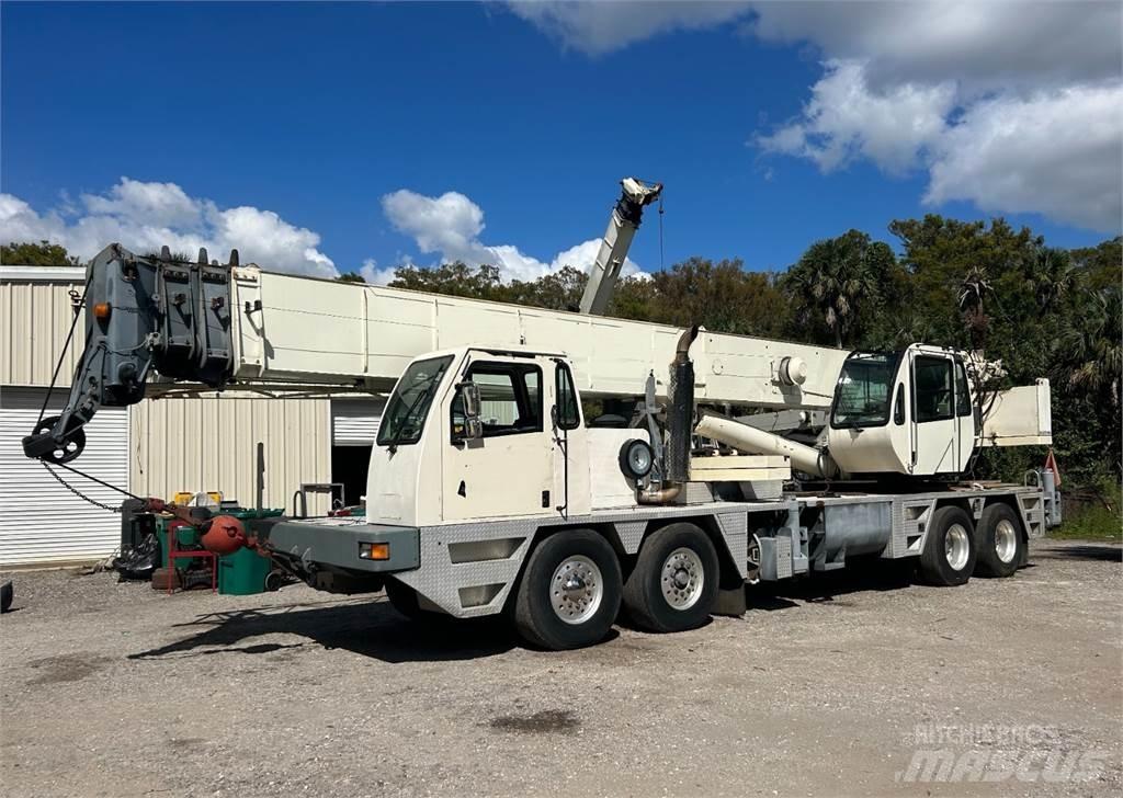 Terex T560-1 Mobile and all terrain cranes