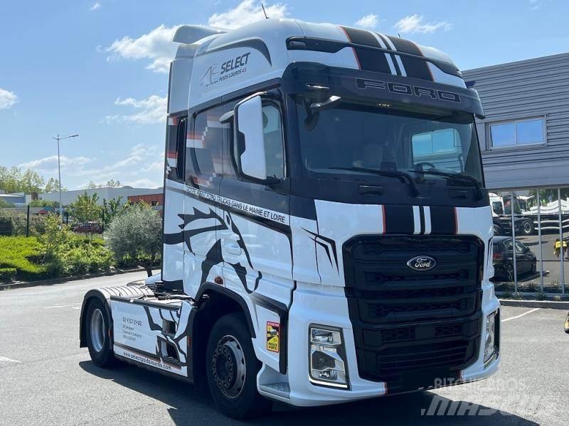 Ford F-MAX Conventional Trucks / Tractor Trucks