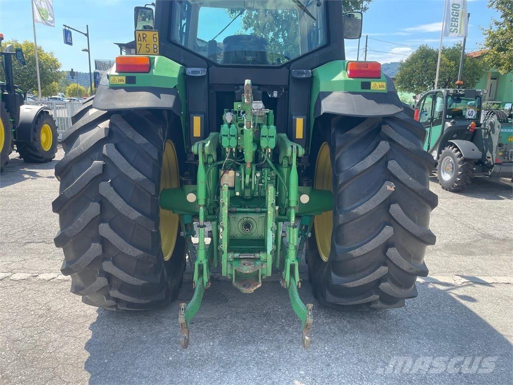 John Deere 6810 Tractors