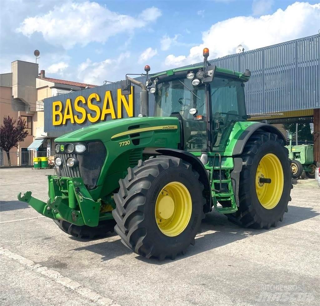 John Deere 7730 Tractors
