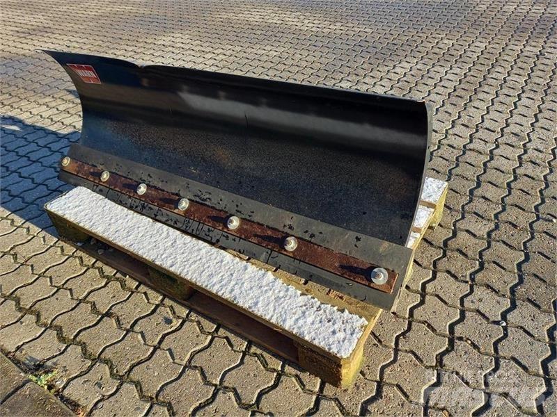  - - -  Warn Snow Blades And Plows