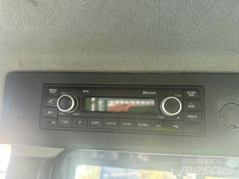 Hyundai HL955 Other