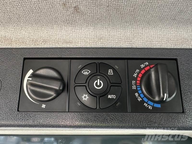 Hyundai HL970 Other