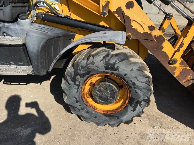 JCB 3CX Sitemaster Backhoe Loaders