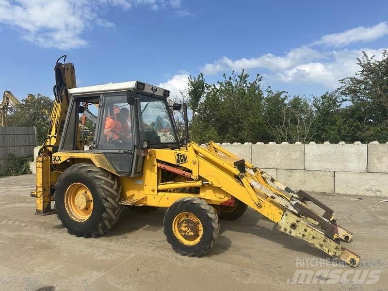 JCB 3CX Sitemaster Backhoe Loaders