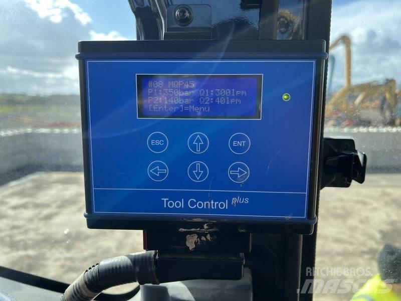 Komatsu PC490HRD-11 Demolition