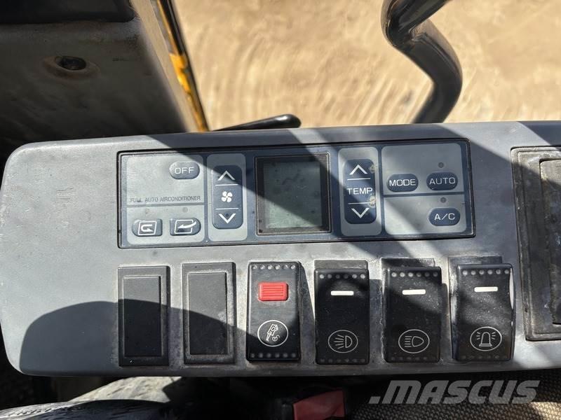 LiuGong CLG928E Crawler Excavators